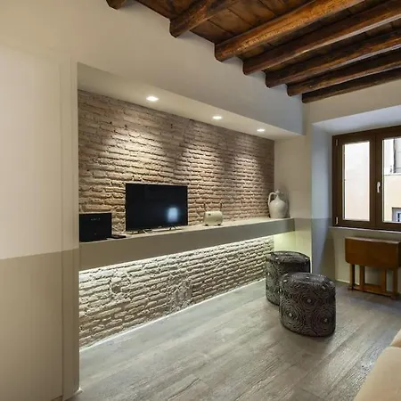 Luxury Fori Imperiali *
