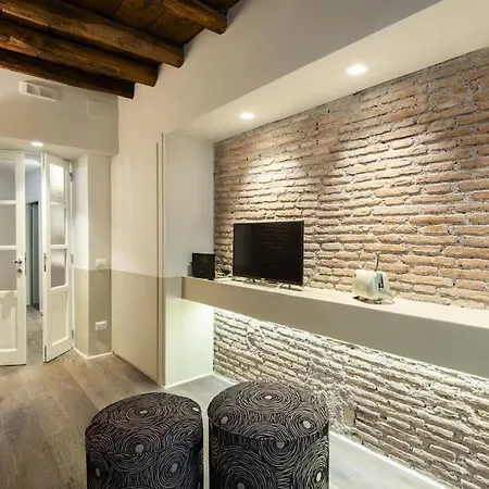Luxury Fori Imperiali Apartment