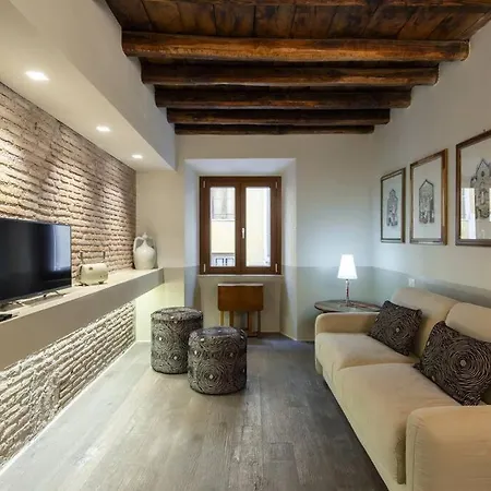 Apartment Luxury Fori Imperiali Rome